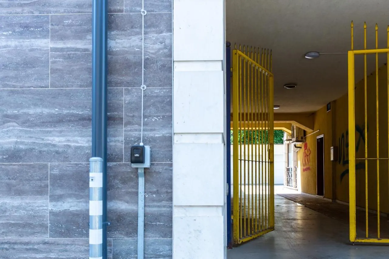 Fancy Big Apartment In The Heart Of Sofia